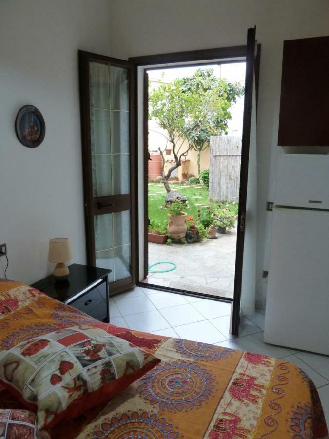 Casa Vacanze Rose E Fiori Sardegna Сан-Вито Экстерьер фото
